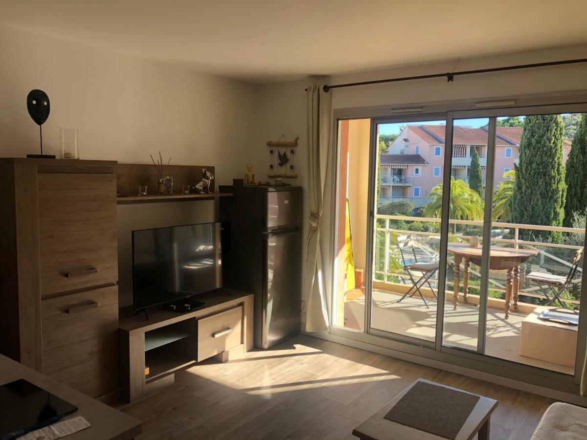 2P Terrasse Vue Piscine Et Jardin Tropical La Croix Valmer 外观 照片